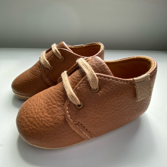 Faux Leather Soft Shoes - Baby - Picture 3 of 10